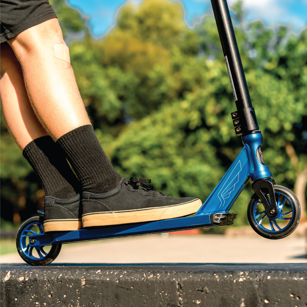 FLY Black - FreeRide FR Series Pro Trick Scooter